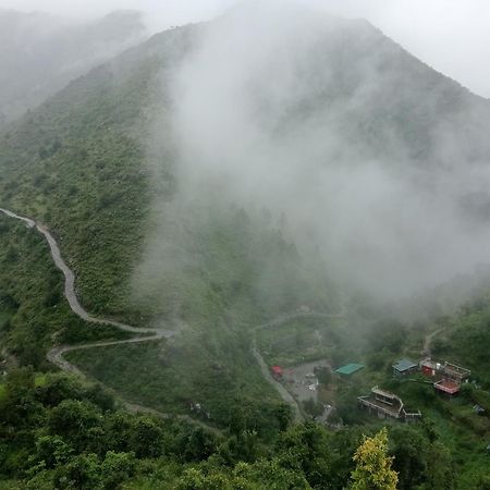 Icebergs Mussoorie - A Boutique Stay And 24 Hrs Roof Top Cafe المظهر الخارجي الصورة