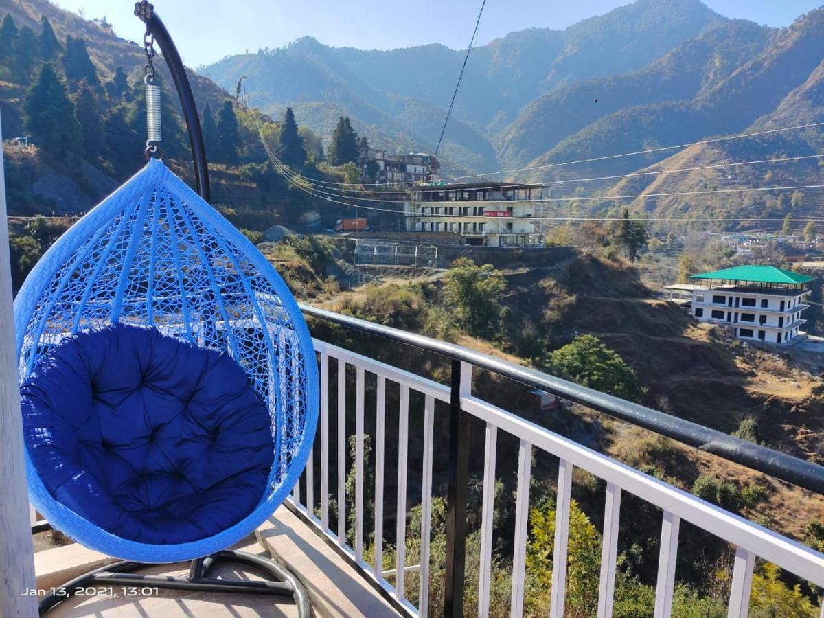 Icebergs Mussoorie - A Boutique Stay And 24 Hrs Roof Top Cafe المظهر الخارجي الصورة