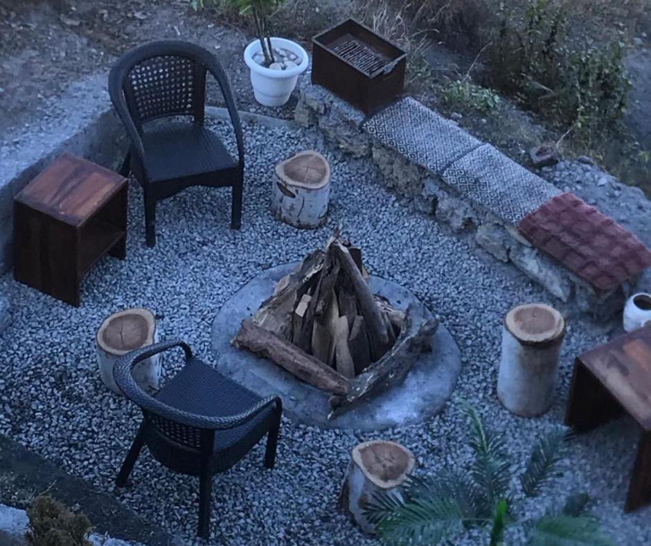 Icebergs Mussoorie - A Boutique Stay And 24 Hrs Roof Top Cafe المظهر الخارجي الصورة